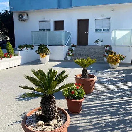 Holiday home Soleemare *